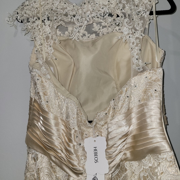 Champagne Formal gown - Picture 4 of 6
